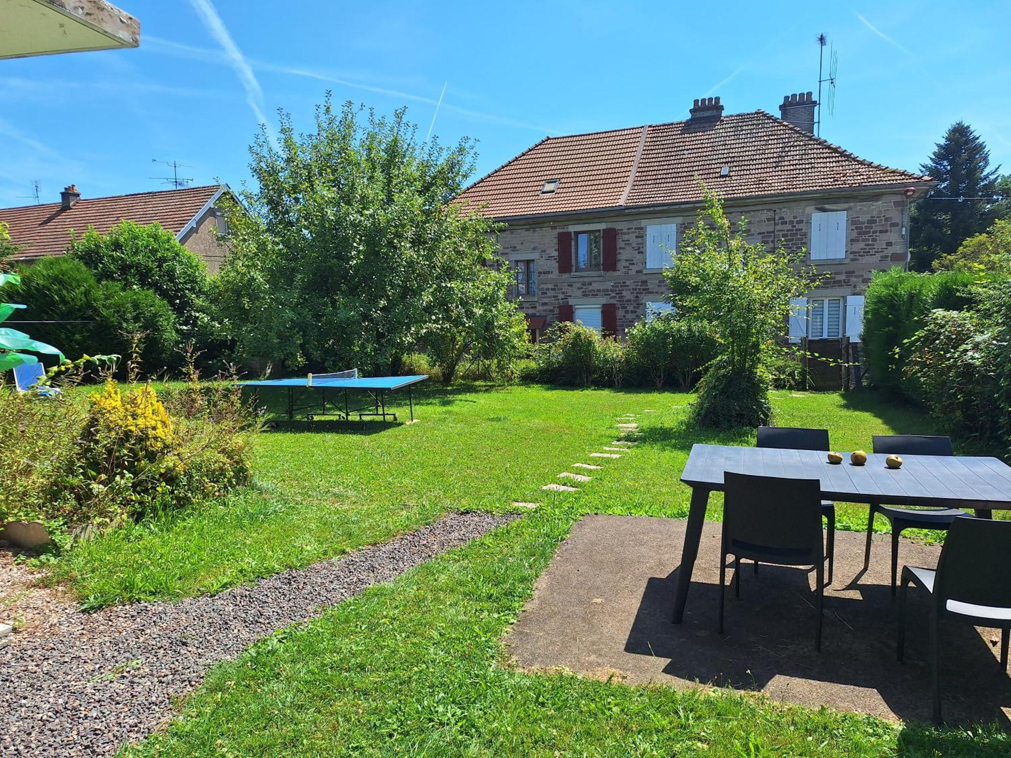 Studio 2 Personnes Luxeuil-les-Bains Buitenkant foto